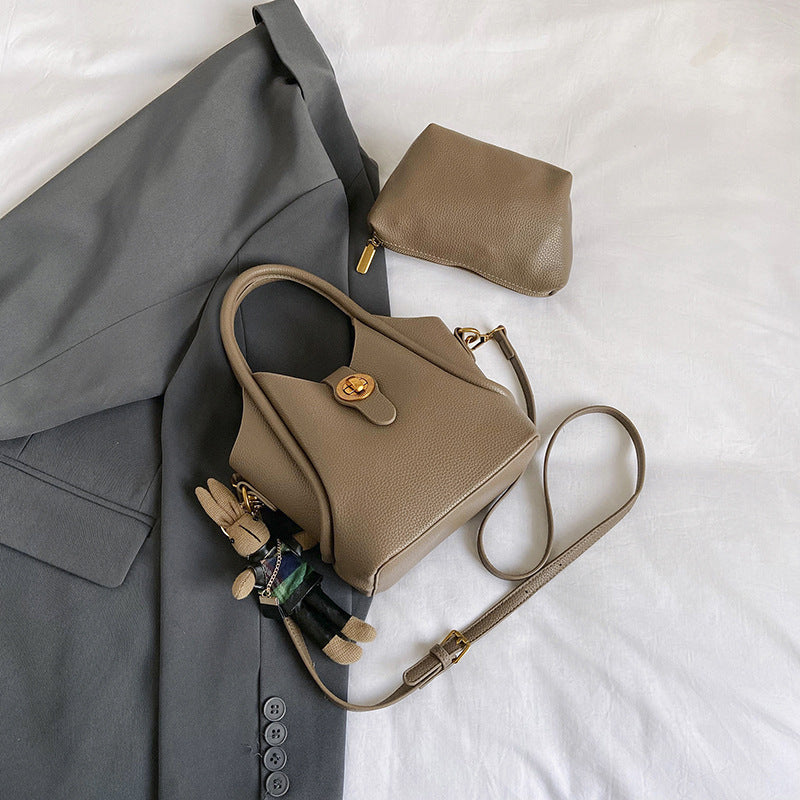 AURELIA | Chic Simplicity Bag
